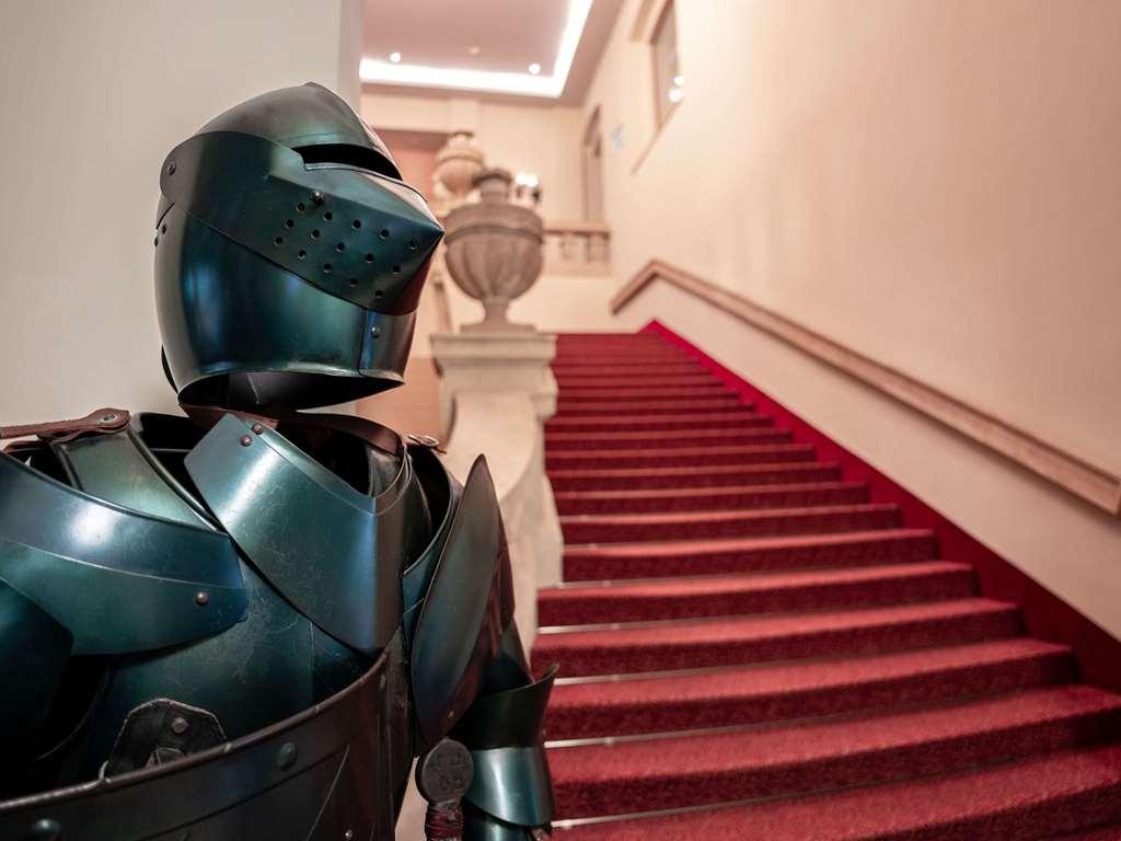 Mercure Szekesfehervar Magyar Kiraly Екстериор снимка